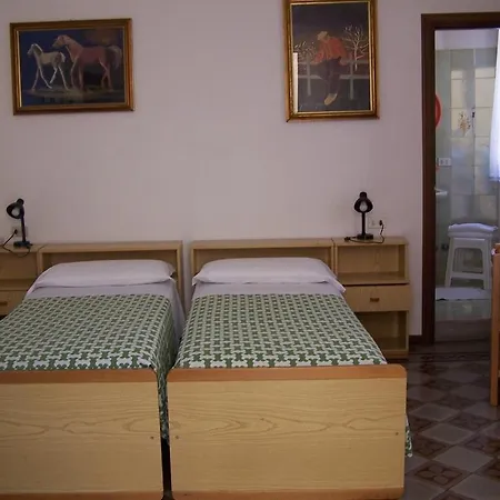 Hotel Corona