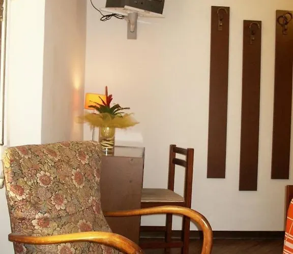 Corona سالسوماجّوري تيرمي