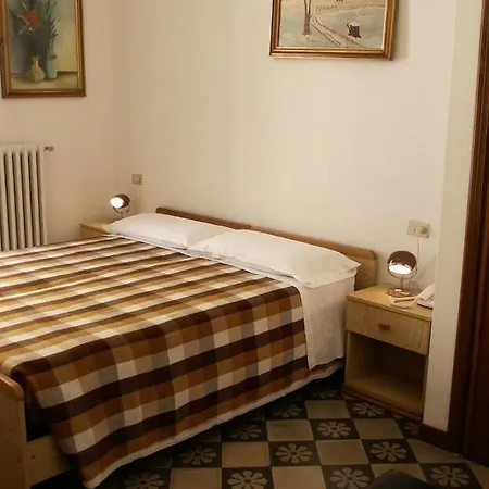 Corona Salsomaggiore Terme